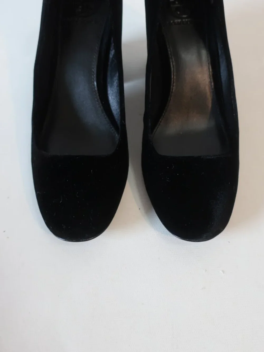 NWOB Womens Tory Burch Black Josephine Velvet Rhinestone Bow Pumps 5.5